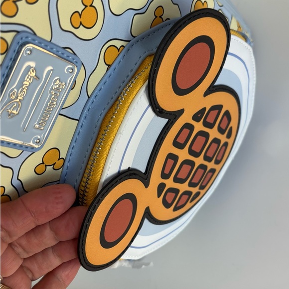 Loungefly Disney Breakfast Waffle Mickey scented blue mini backpack bag purse - Picture 4 of 9